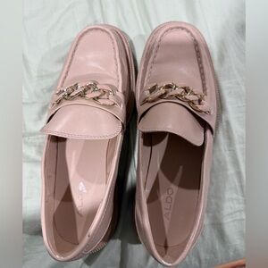 Aldo cream and Gold Flats with Elegant Chain Detail